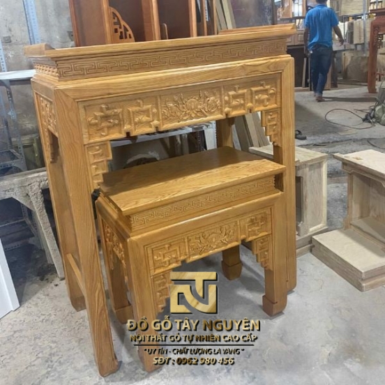 Bàn thờ gia tiên 05