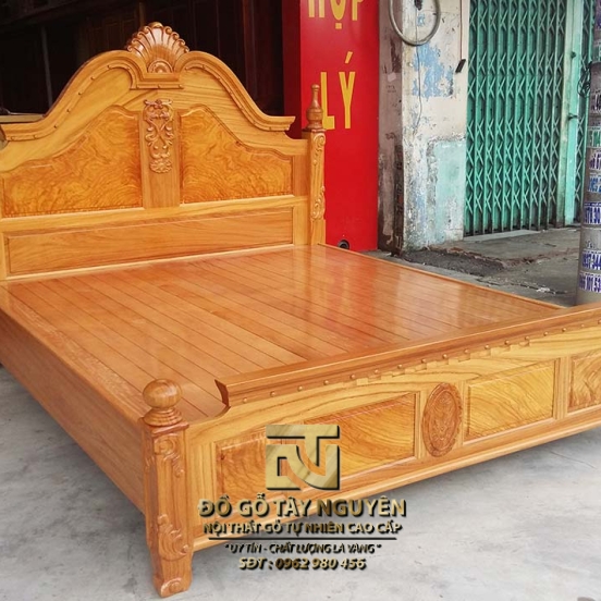 Giường gõ đỏ cao cấp - vạt thưa