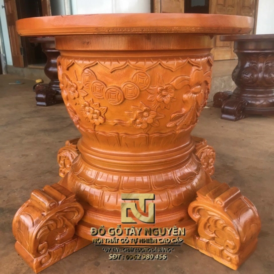 Chân bàn  tròn chạm khắc
