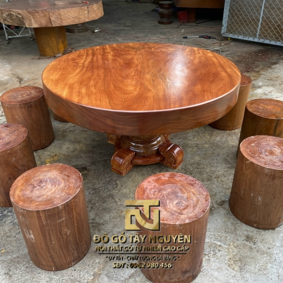 Bộ bàn tròn gỗ gõ đỏ ghép 10 đôn trụ