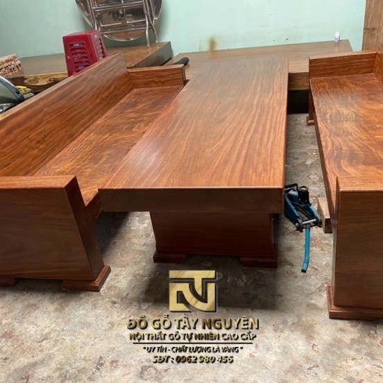 Bộ sofa gỗ Cẩm Hồng nguyên khối 
