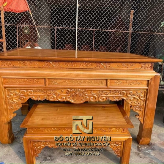 Bàn thờ gia tiên 09