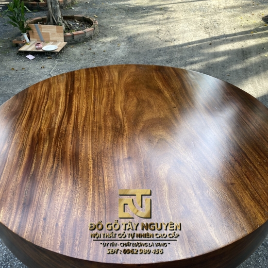 bàn gỗ tròn nguyên khối gỗ lim